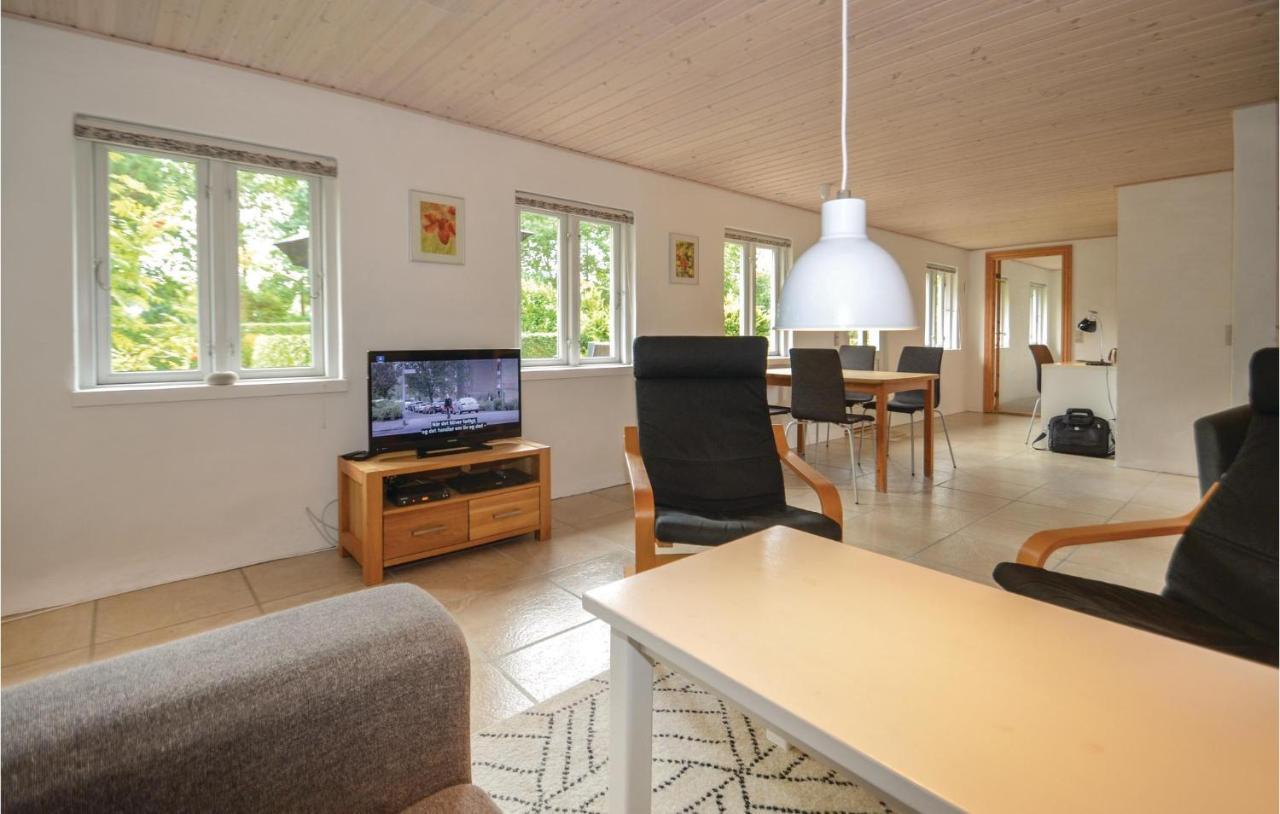 Two-Bedroom Holiday Home in Stege Buitenkant foto